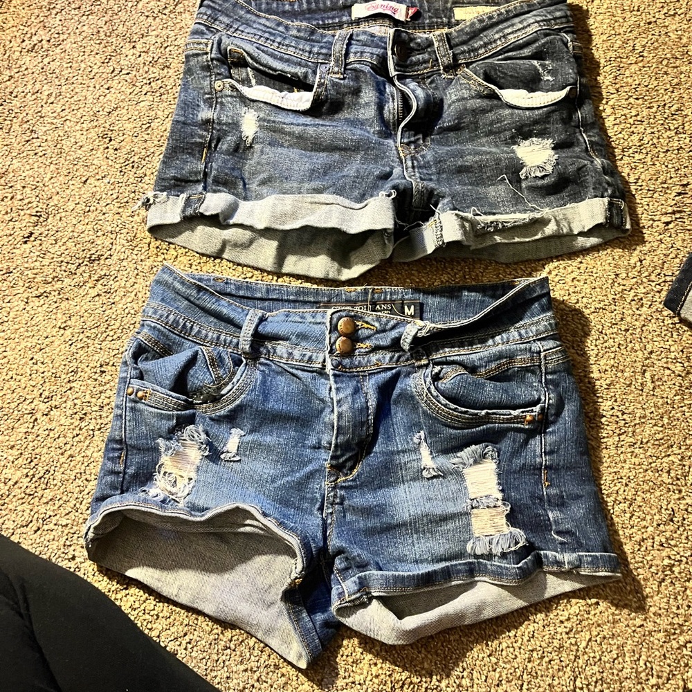 Girls jean shorts size M